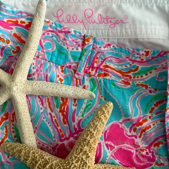 Lilly Pulitzer women’s buttercup shorts - Picture 1 of 6